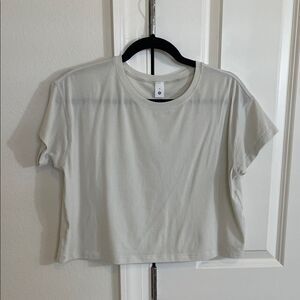 NWOT Lululemon Cates T-Shirt